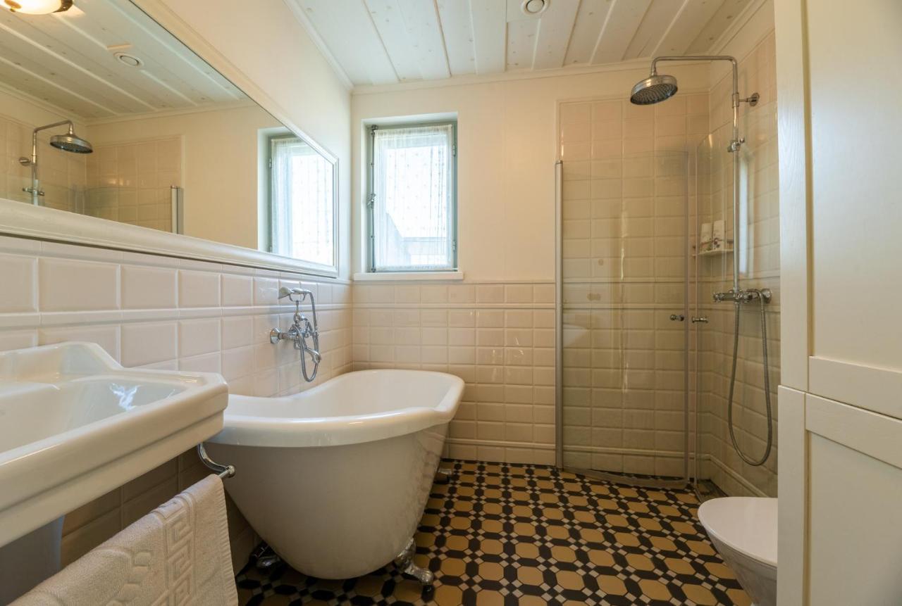 Pargimaja Apartments Kuressaare Esterno foto