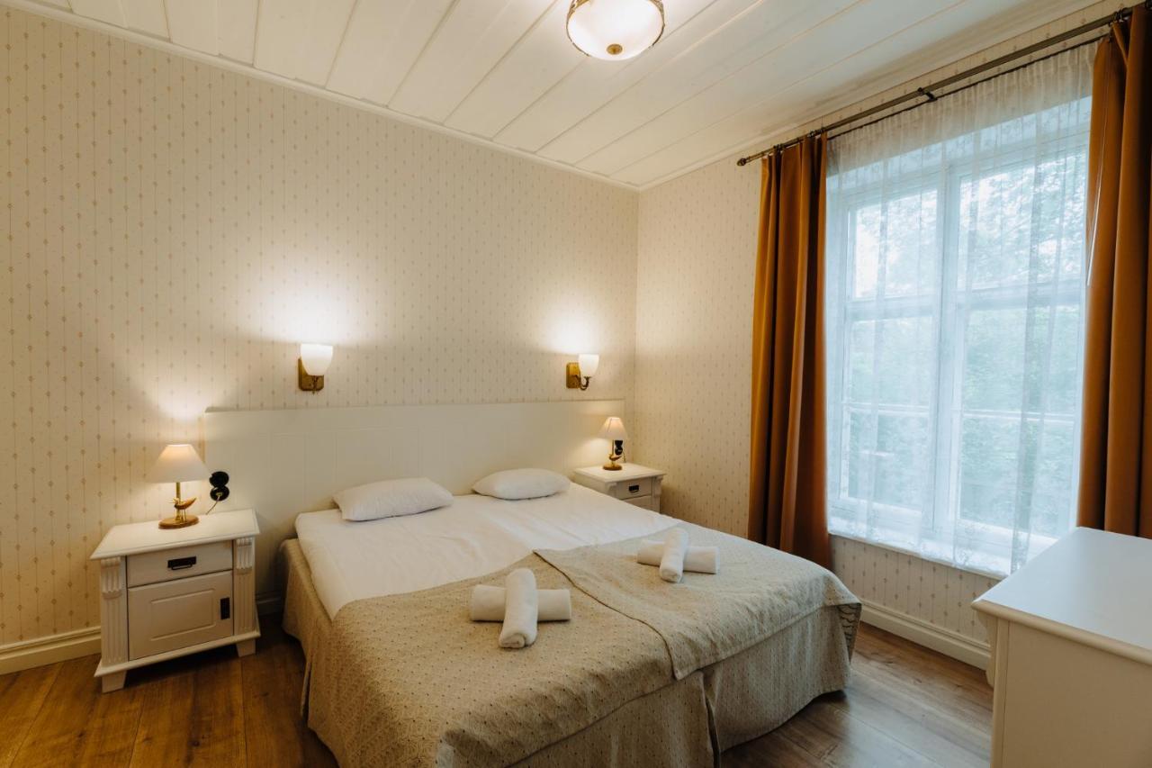 Pargimaja Apartments Kuressaare Esterno foto