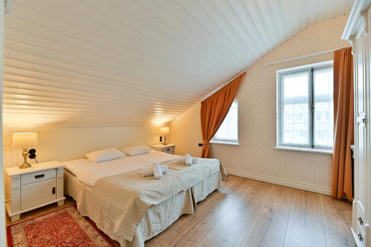 Pargimaja Apartments Kuressaare Esterno foto